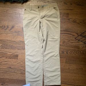 Men’s Under Armor Golf/Dress Pants